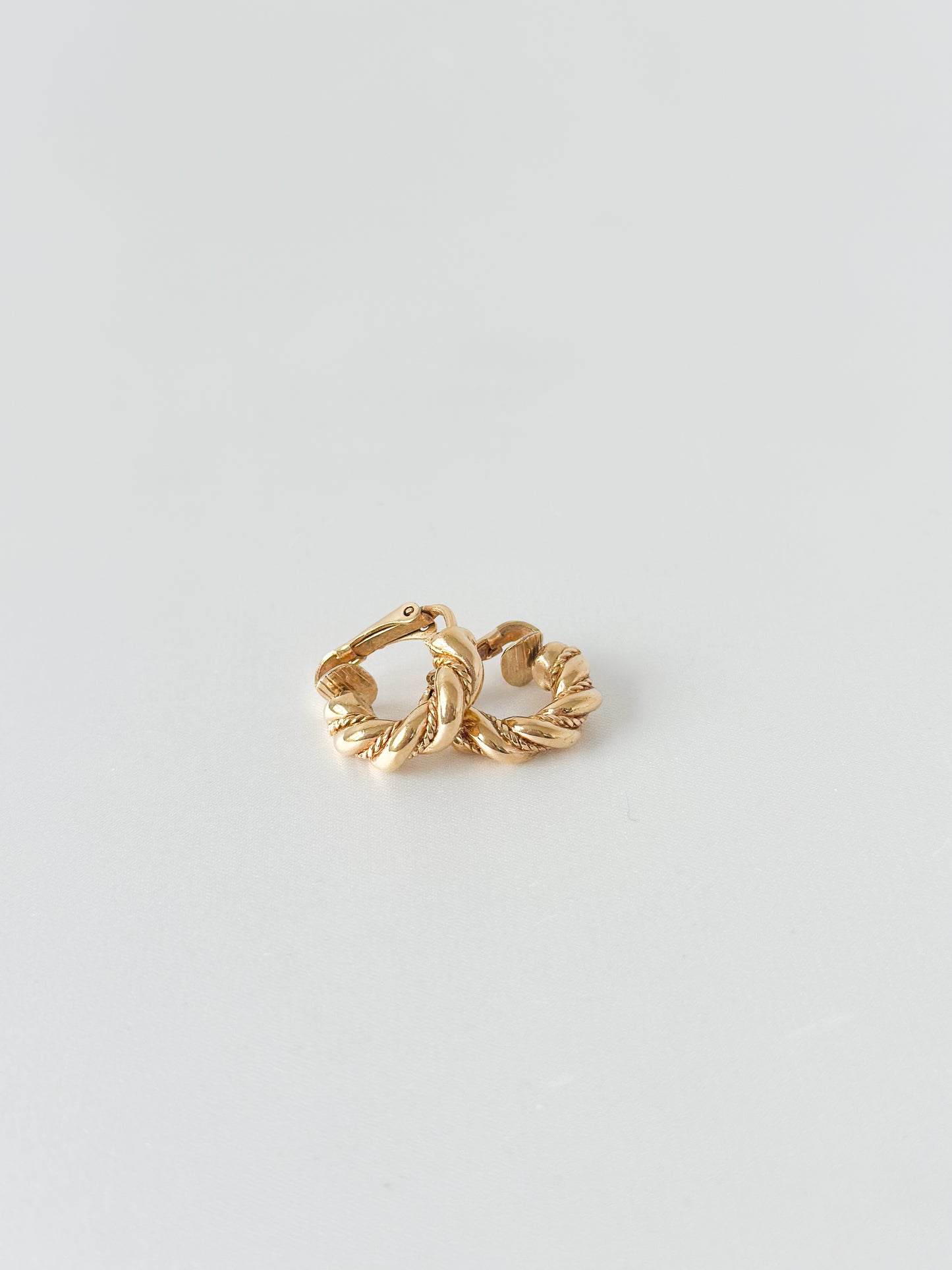 Christian Dior Hoop Twist Earrings