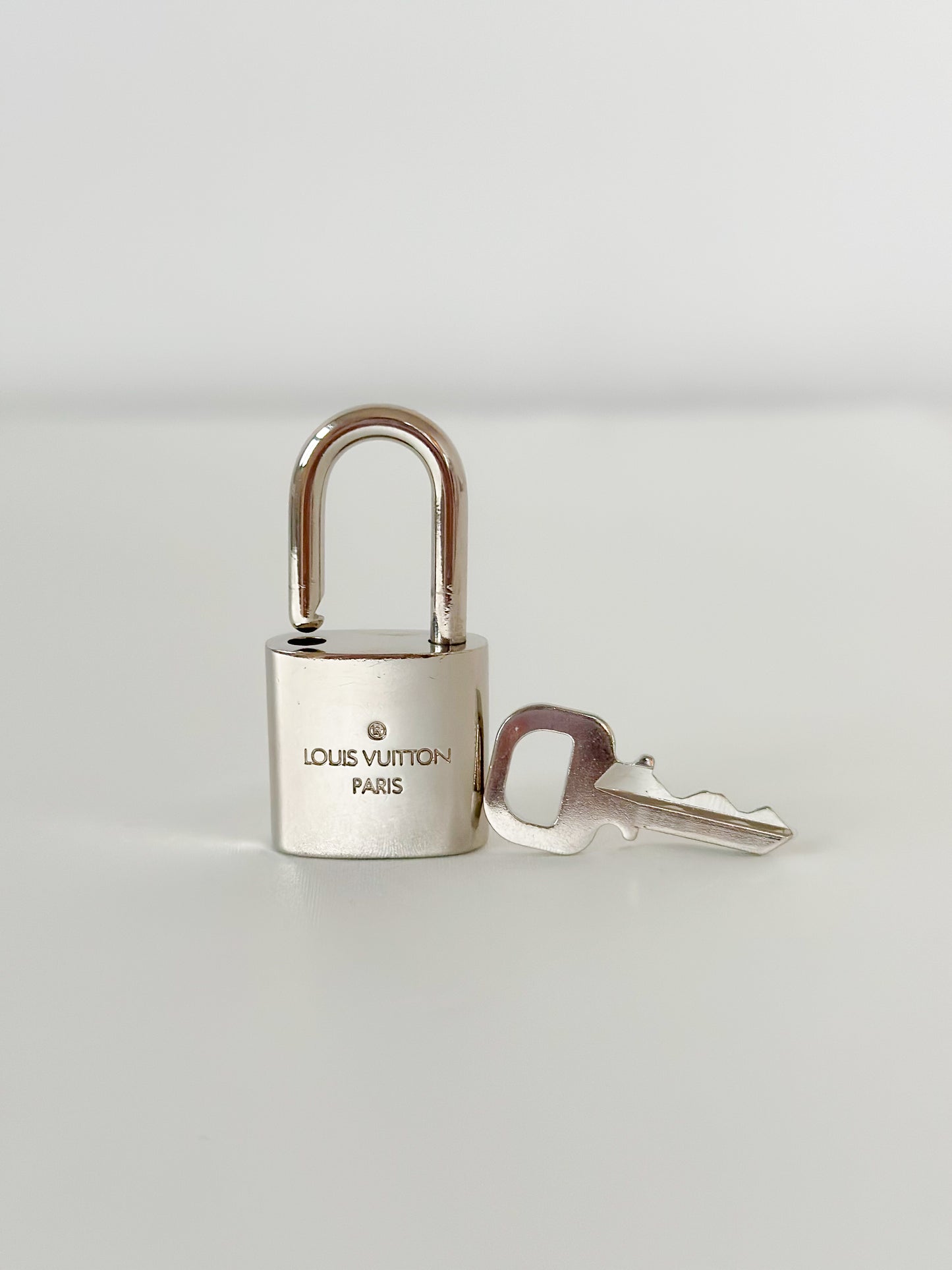 Louis Vuitton Silver Padlock Set 313