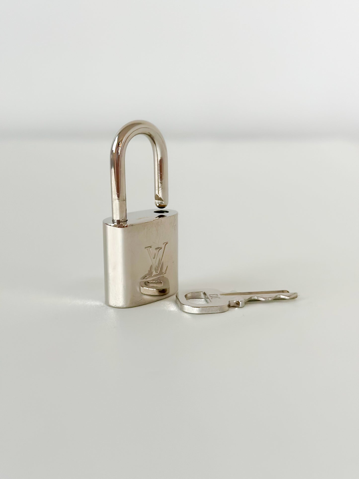 Louis Vuitton Silver Padlock Set 313